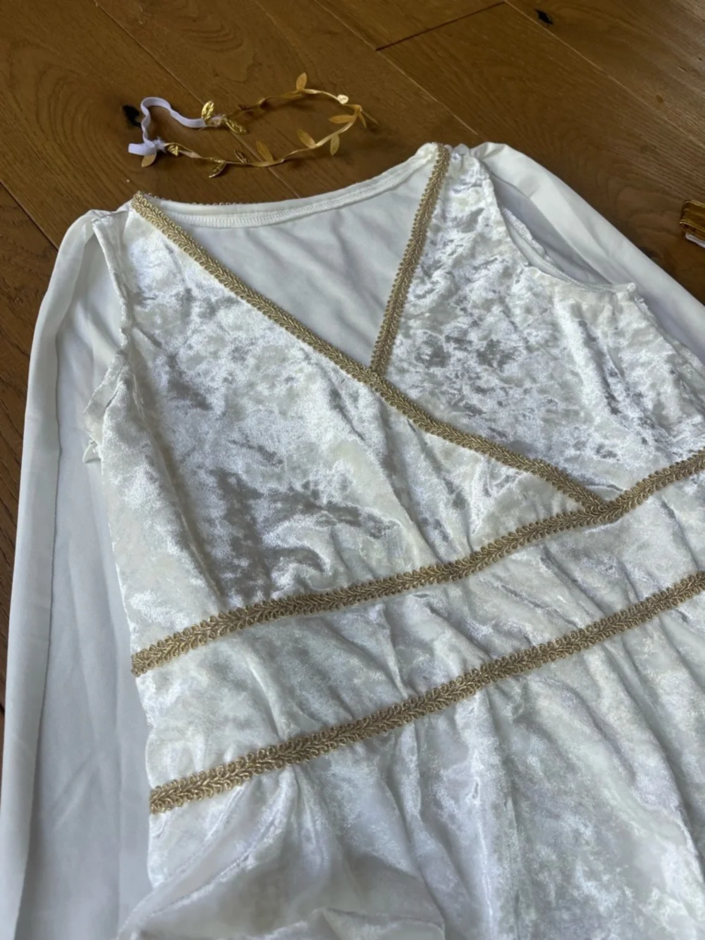 Greek costume Girls Medium White Velvet and Gold Goddess Costume Dress with Cape